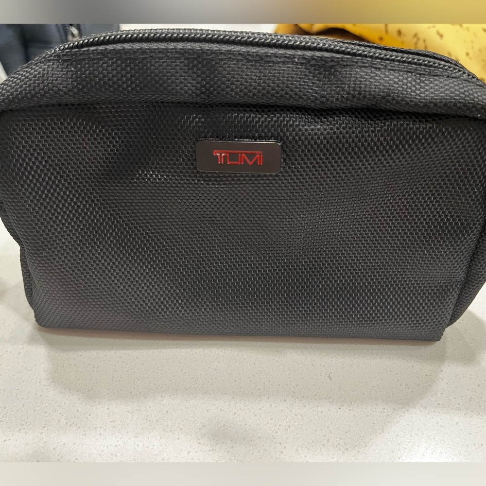 Tumi cosmetic/travel bag